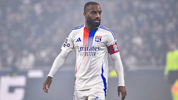 Alexandre Lacazette devrait démarrer titulaire à Lyon.