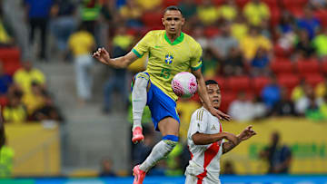 Vanderson sofreu lesão muscular em jogo pelo Mônaco