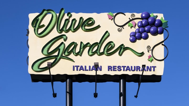 It's official: the Never Ending Pasta Bowl from Olive Garden is back. 