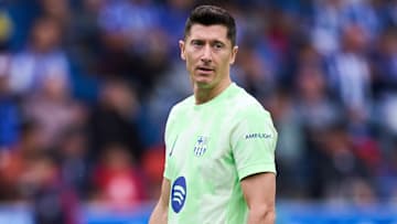 Lewandowski passa por exames após pancada na Seleção Polonesa
