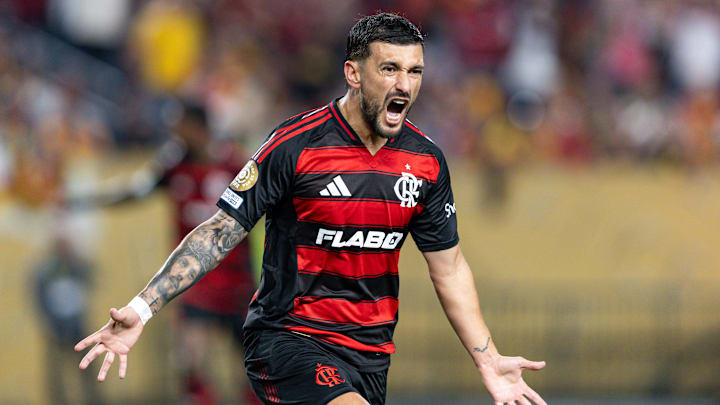 Arrascaeta é o grande destaque do primeiro turno do Flamengo