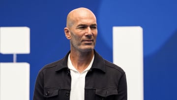 Zinedine Zidane sera sur la cover d'EA FC 25 avec Jude Bellingham.