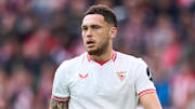 Lucas Ocampos aún no entrena con Rayados 