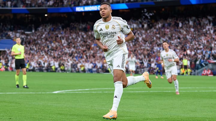 Mbappé teve grande atuação no El Clásico    Mbappé teve grande atuação no El Clásico