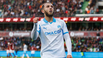 Amine Gouiri est longuement blessé.