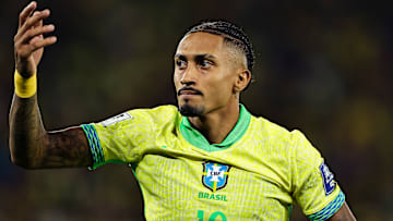 Raphinha será um dos titulares no confronto entre Brasil x França