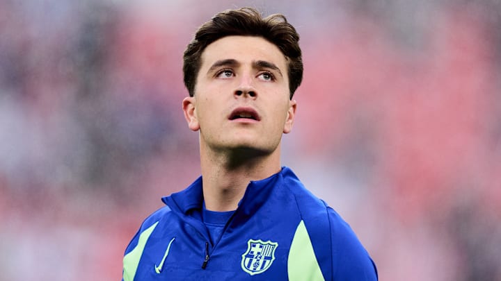 Pablo Torre pourrait quitter le Barça cet été. Pablo Torre pourrait quitter le Barça cet été.