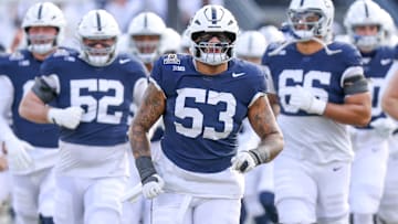 Penn State football offensive lineman Nick Dawkins