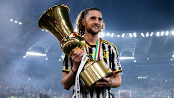 Rabiot se despediu da Juventus e segue sem clube