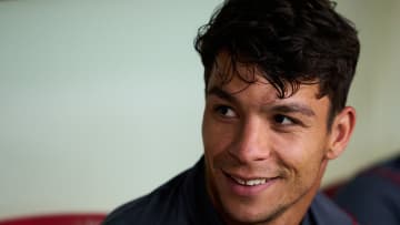 Óliver Torres ya está en Monterrey para reportar con el equipo de Fernando Ortiz