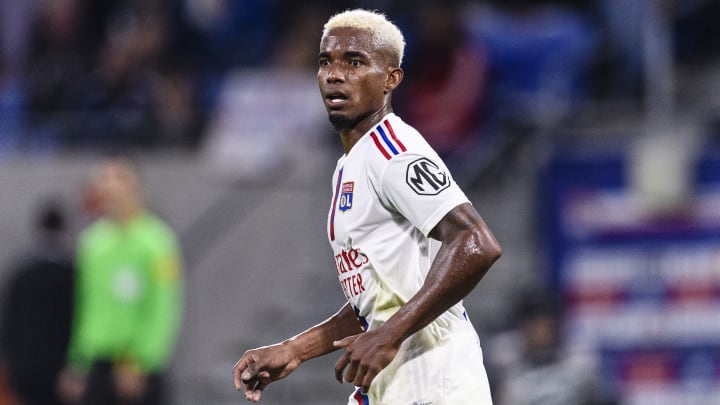 Negociação entre Thiago Mendes e o São Paulo é uma das novelas da atual janela de transferências Negociação entre Thiago Mendes e o São Paulo é uma das novelas da atual janela de transferências