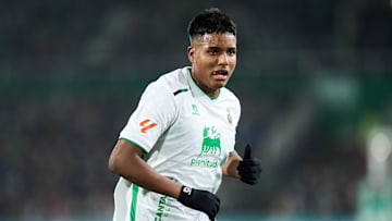 Jeremy Arévalo kommt von Racing Santander zum VfB Jeremy Arévalo kommt von Racing Santander zum VfB