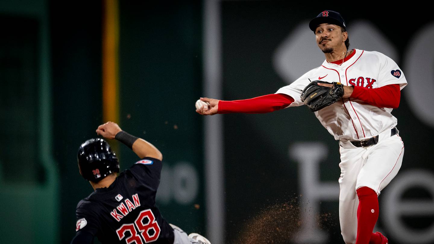 Egregious Red Sox errors, ridiculous ump show sum up series loss to Guardians - Vimarsana News