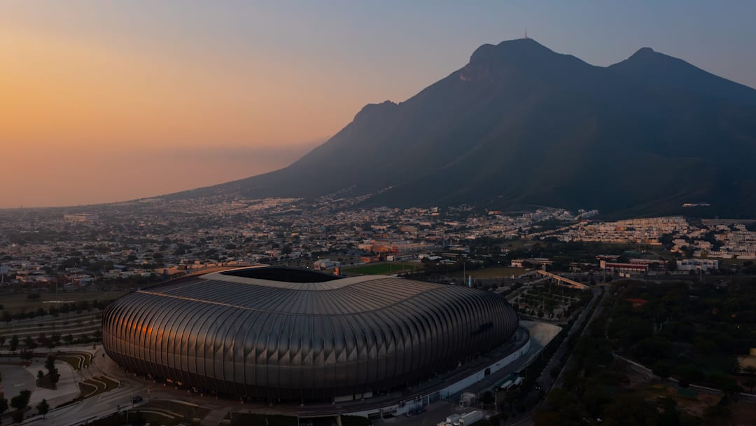 Monterrey se mostró lista para que ruede el balón. 