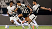 Botafogo x Corinthians se enfrentam pelo Brasileirão 2025
