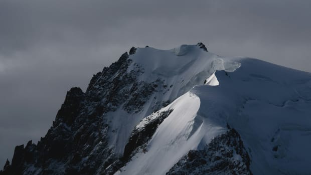 A picture of iconic Mont Blanc