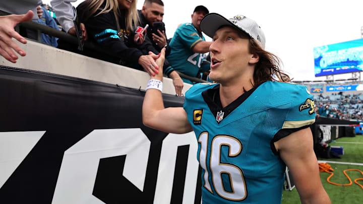 Trevor Lawrence está alcanzando su mejor nivel en el momento justo. Trevor Lawrence está alcanzando su mejor nivel en el momento justo.