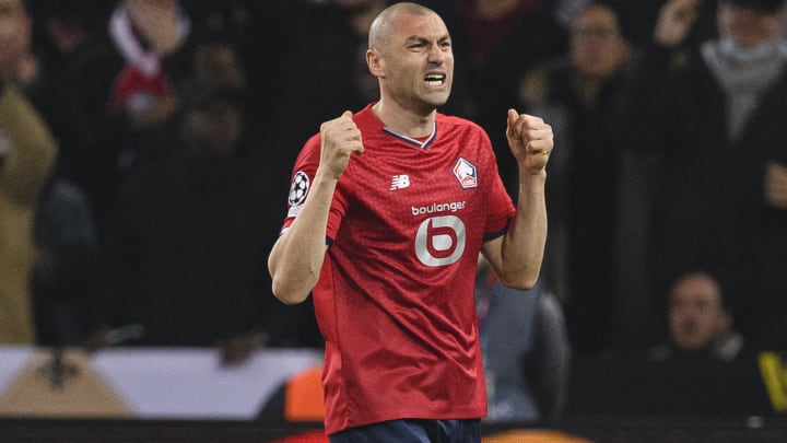 Burak Yılmaz'ın tepkisi Burak Yılmaz'ın tepkisi
