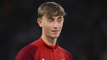 Dean Huijsen of AS Roma warms up during the Serie A football...