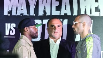 Boxers Floyd Mayweather Jr  and John Gotti III  poses for...