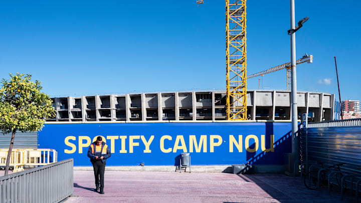 Com incerteza sobre reabertura do Camp Nou, Barcelona busca estádio para enfrentar o Valencia
