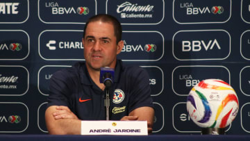 André Jardine, Head Coach of Club America speaks during a...