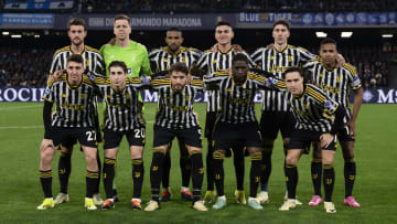 Juventus squad posing for a team photo