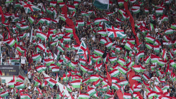 Quase 70 mil pessoas marcaram presença no Maracanã. 