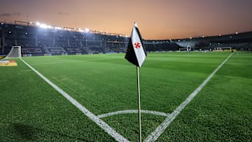 Vasco vai trocar o gramado de São Januário durante a pausa