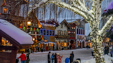 Winter scene with colorful lights in downtown Leavenworth