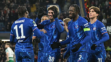 FBL-EUR-C4-CHELSEA-SHAMROCK