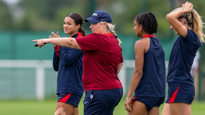 Emma Hayes and Sophia Smith | United States Training Sessions