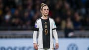 Svenja Huth im Trikot der DFB-Frauen.