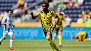 Carney Chukwuemeka im BVB-Trikot