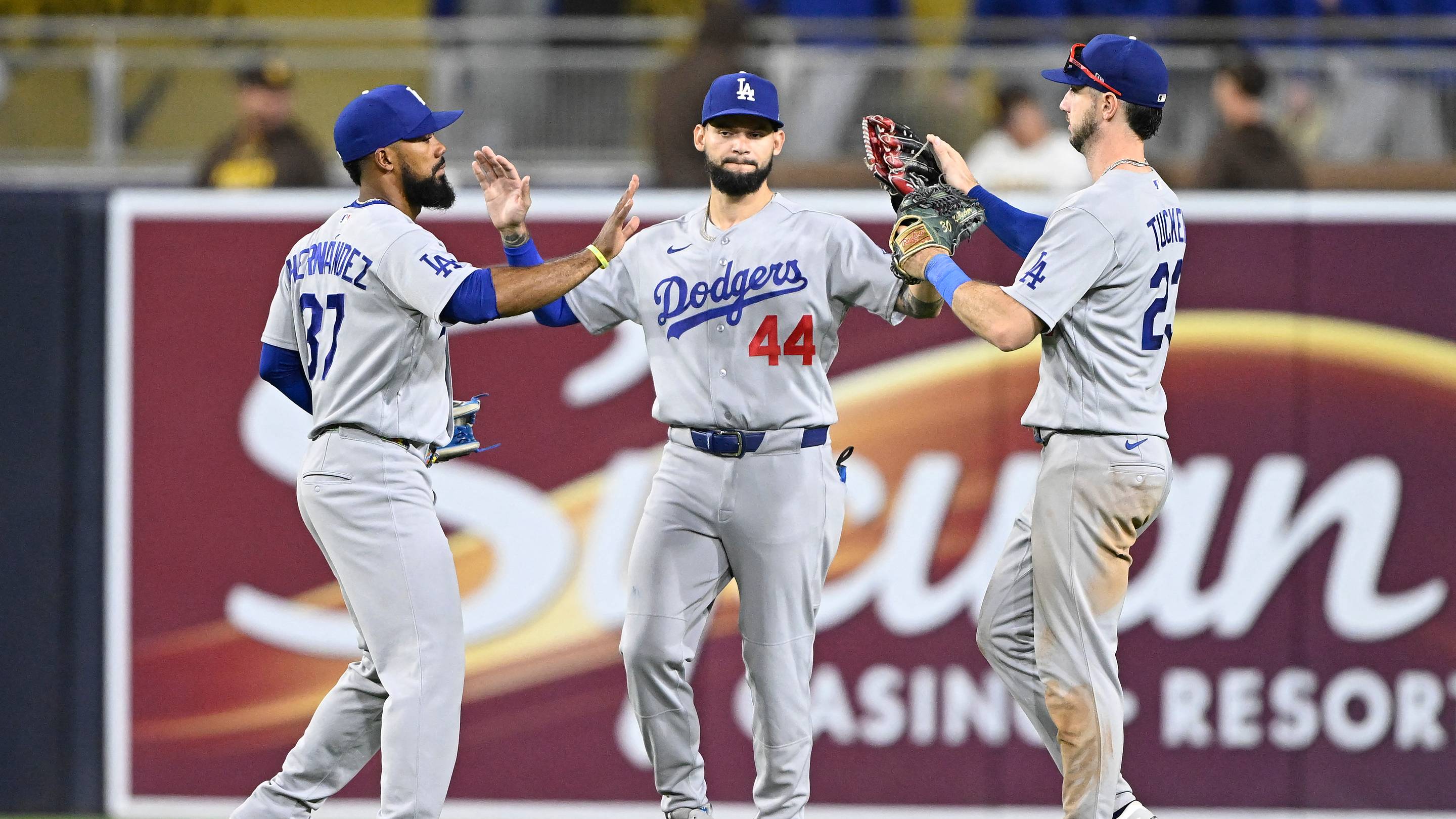 Dodgers' Offense Sputters in NLDS Game 2, Atlanta Takes Commanding Series Lead