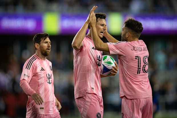 Tadeo Allende and Jordi Alba
