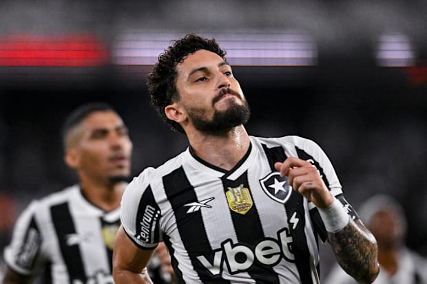 Alex Telles