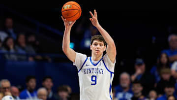 Nov 4, 2025; Lexington, Kentucky, USA; Kentucky Wildcats forward Trent Noah (9) passes the ball during the first half against the Nicholls Colonels at Rupp Arena at Central Bank Center. Mandatory Credit: Jordan Prather-Imagn Images