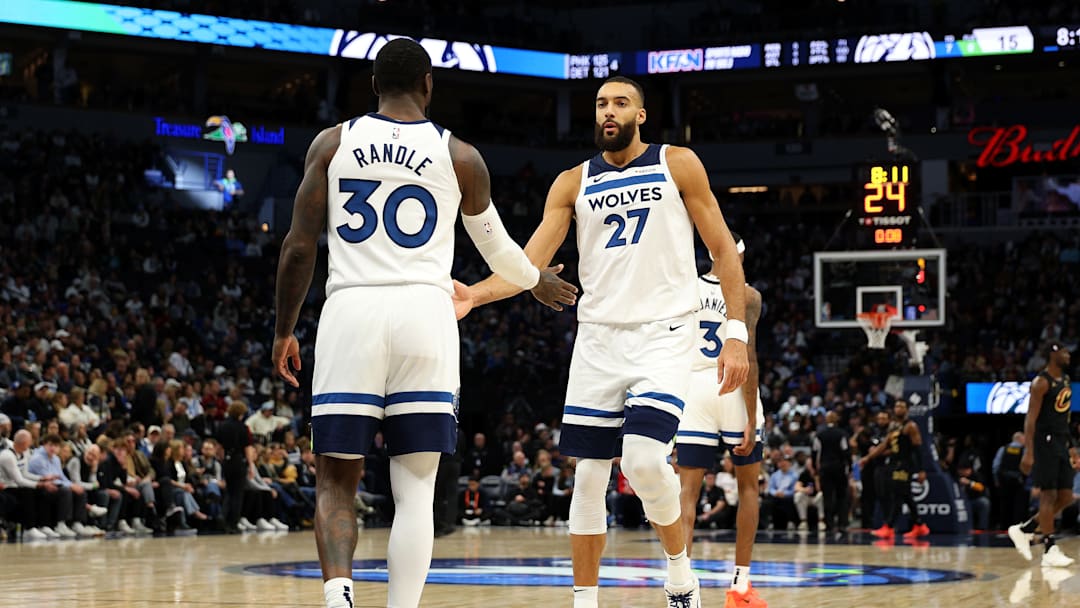 Cleveland Cavaliers v Minnesota Timberwolves