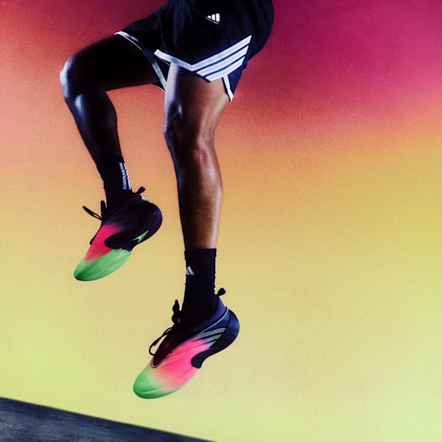 Donovan Mitchell wears the adidas D.O.N. Issue #7.