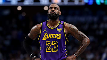 Los Angeles Lakers v Dallas Mavericks