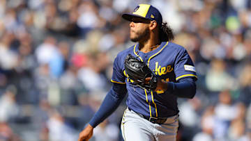 Milwaukee Brewers v New York Yankees