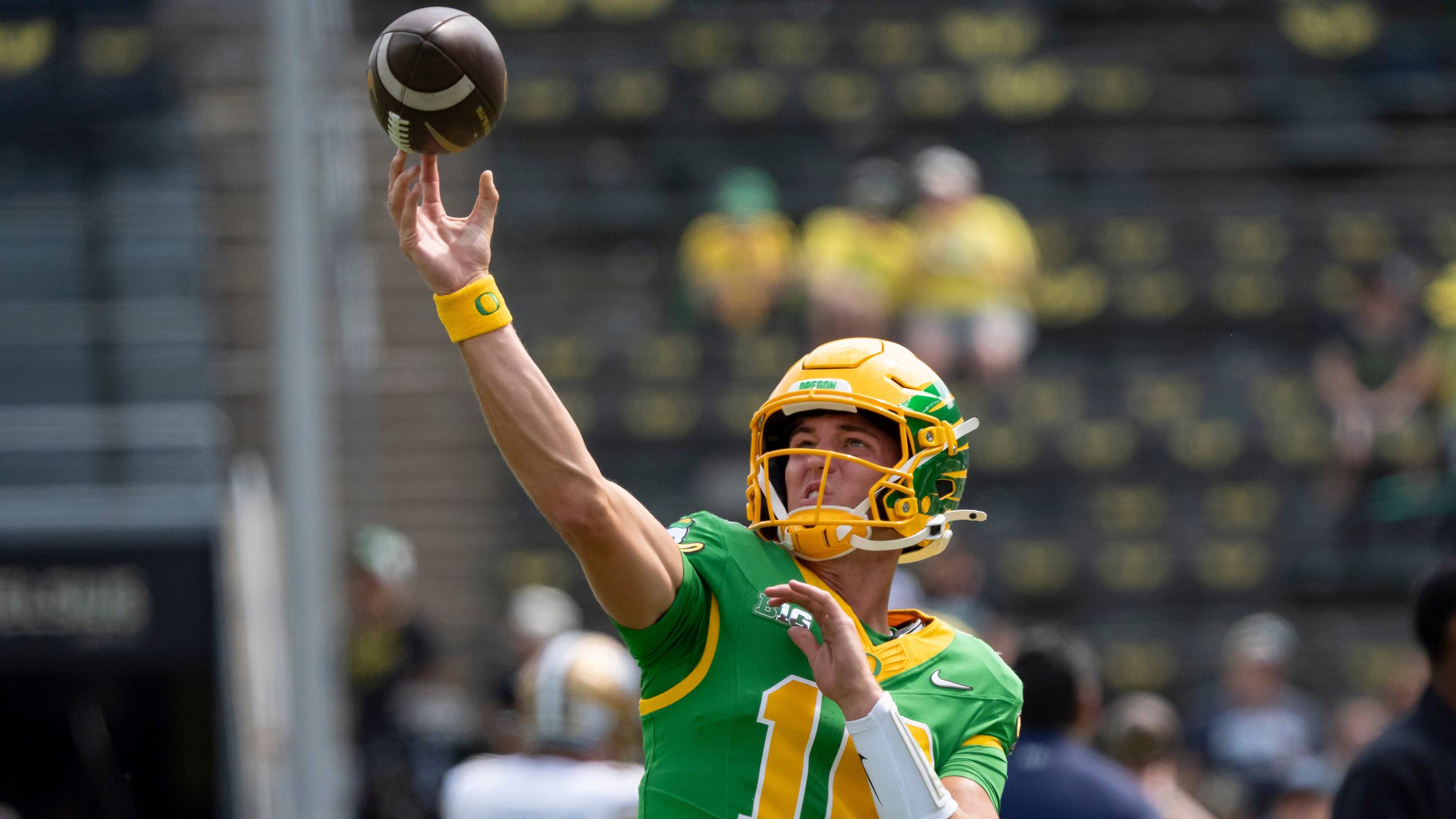 Bowling Green QB Situation Could Shake up Early Season for Iowa State
