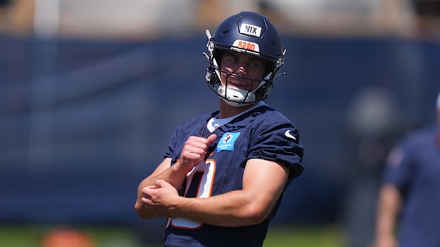 Jun 10, 2025; Denver, CO, USA; Denver Broncos quarterback Bo Nix (10) during minicamp at Broncos Park Powered by CommonSpirit