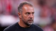 Hansi Flick et le FC Barcelone vont souffrir de l'absence de l'un de leurs cadres pour de longs mois  