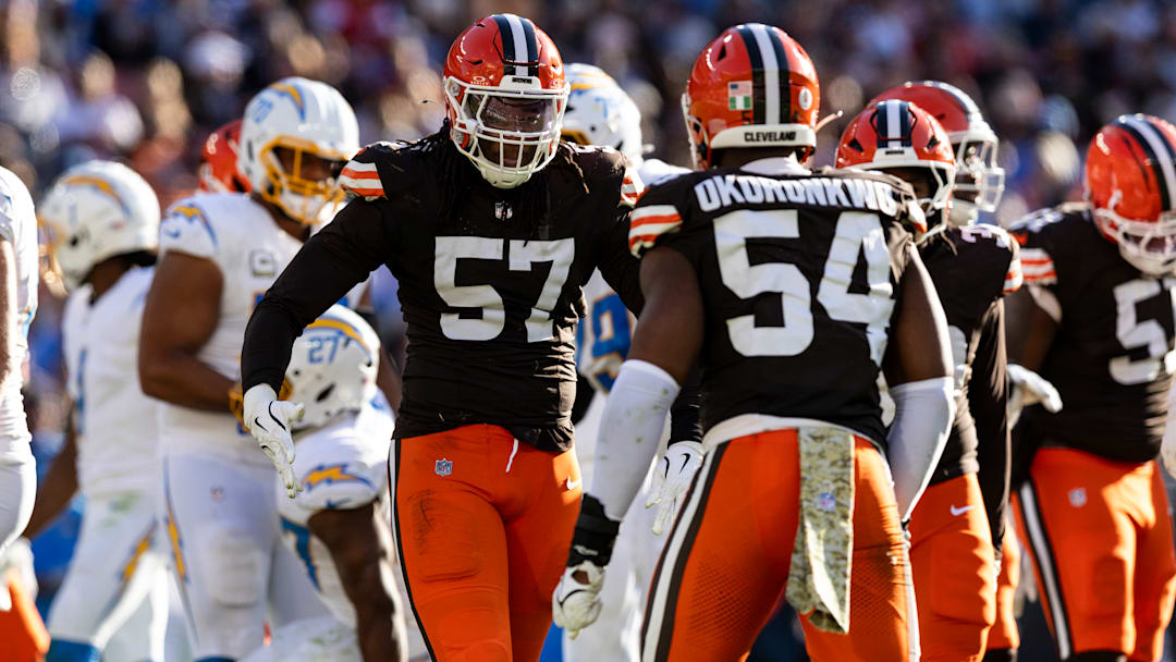 Los Angeles Chargers v Cleveland Browns