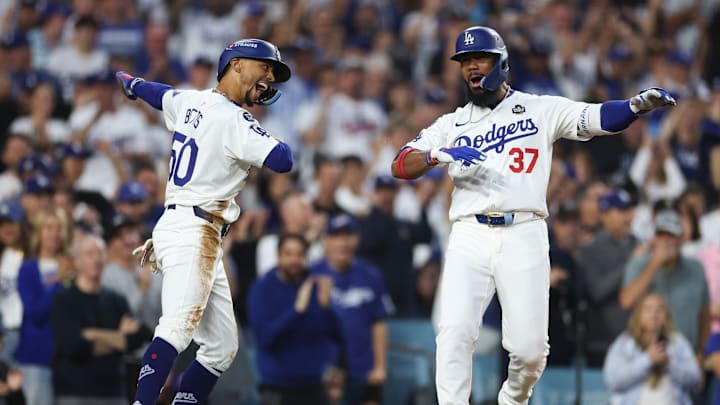 World Series - New York Yankees v Los Angeles Dodgers - Game 2