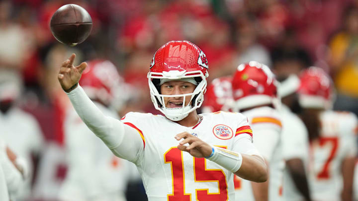 Kansas City Chiefs quarterback Patrick Mahomes (15) warms up before their preseason game against the Arizona Cardinals at State Farm Stadium on Aug. 9, 2025.