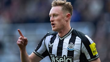 Newcastle United v Luton Town - Premier League