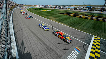 Kansas Speedway, NASCAR